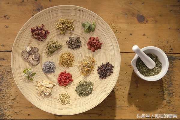 治疗偏头痛吃中药要几个疗程,偏头痛服用中药处方