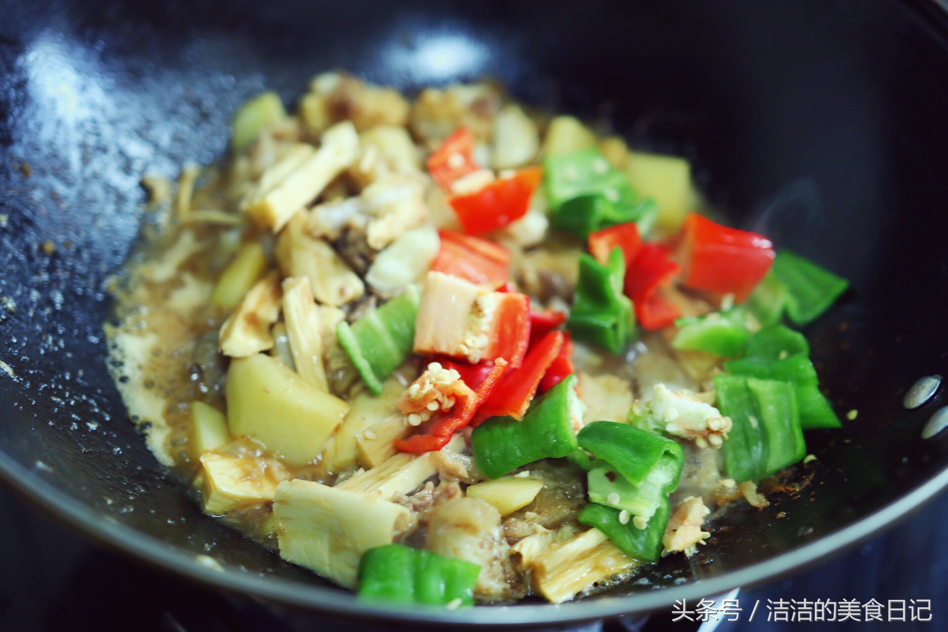 牛板筋怎么烧才能不塞牙,越嚼越香好吃得不得了的牛板筋