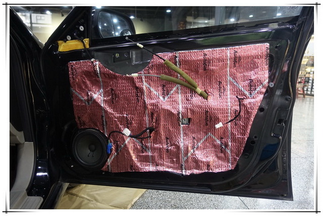 景程翻新改装,南京汽车音响改装四门隔音