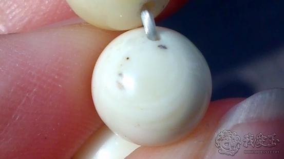 天然蜜蜡和水煮蜜蜡,水煮蜜蜡和烤蜜蜡