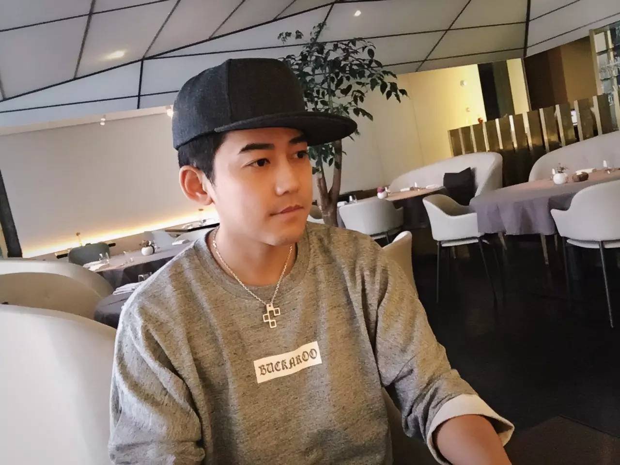 苏醒给梅西写的歌,苏醒梅西获奖