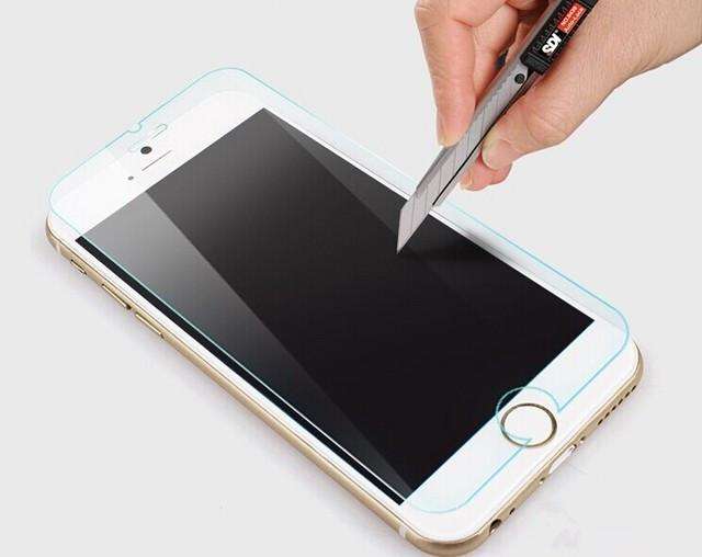 手机钢化膜自己能贴吗,手机可以贴两个钢化膜