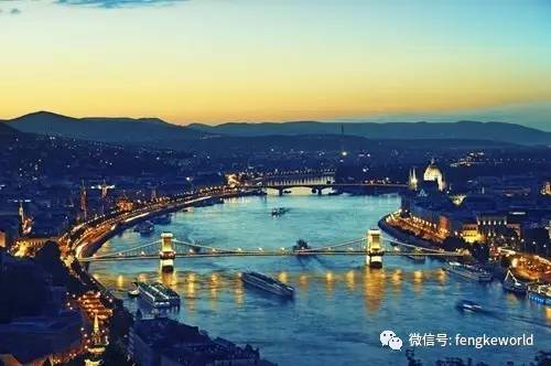 私奔到马其顿，为了一场皇马曼联的轰轰烈烈的爱情