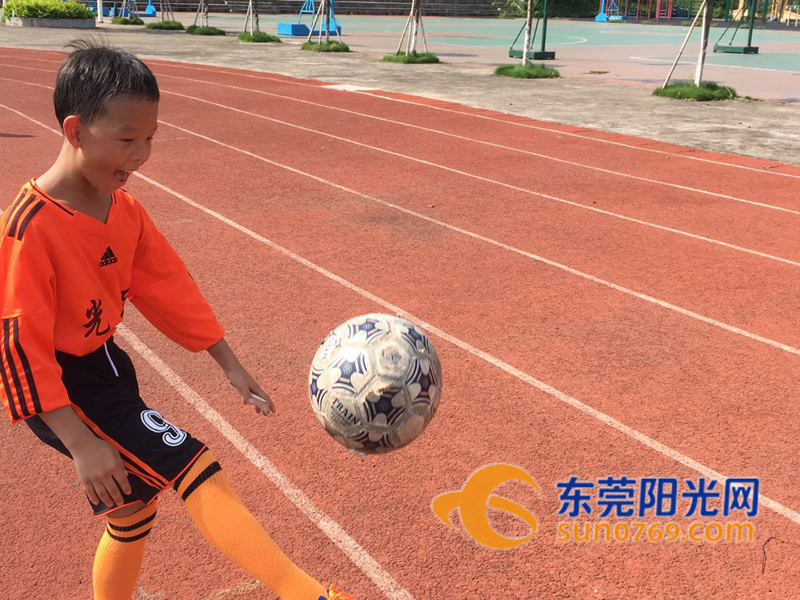 青城第五届幼儿足球嘉年华,全国首届勐海校园足球嘉年华