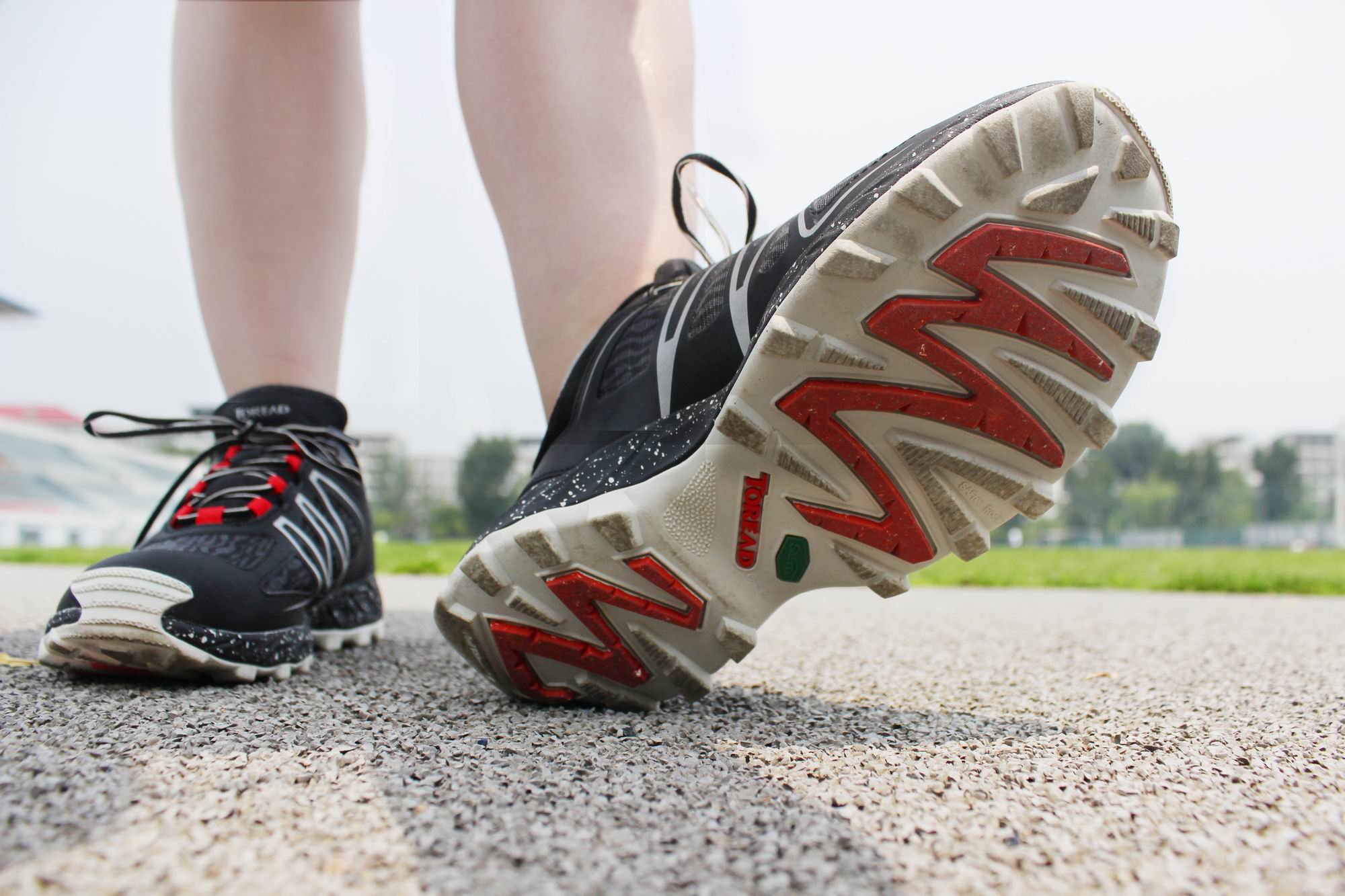 正品探路者越野跑鞋,探路者防滑耐磨跑鞋