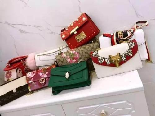 哪些大牌包包不易过时,为什么这么多大牌包包这么便宜