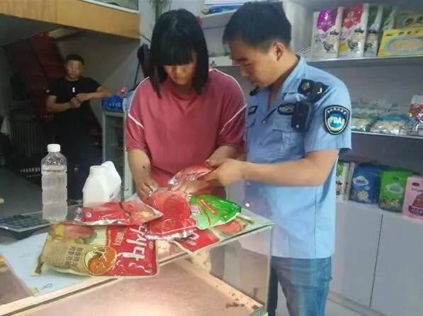 令人作呕：通辽一黑作坊竟然这样生产牛肉干，查封！