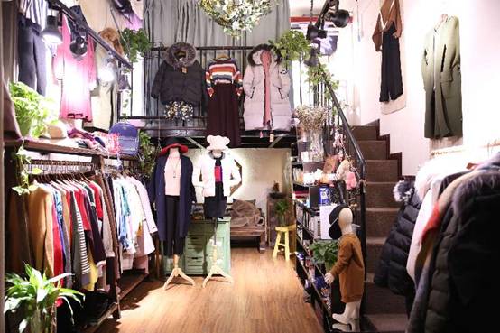 小店也能做成大生意——漂亮女孩杨梦丽的社区小店