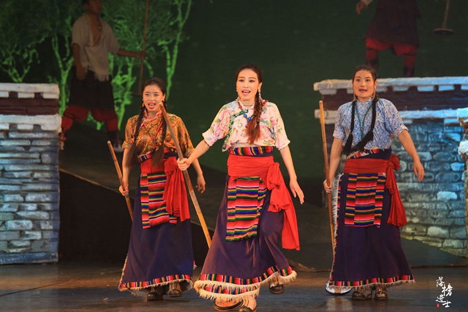 这一场演出带你走进神秘的藏地,探寻悠久的文明!