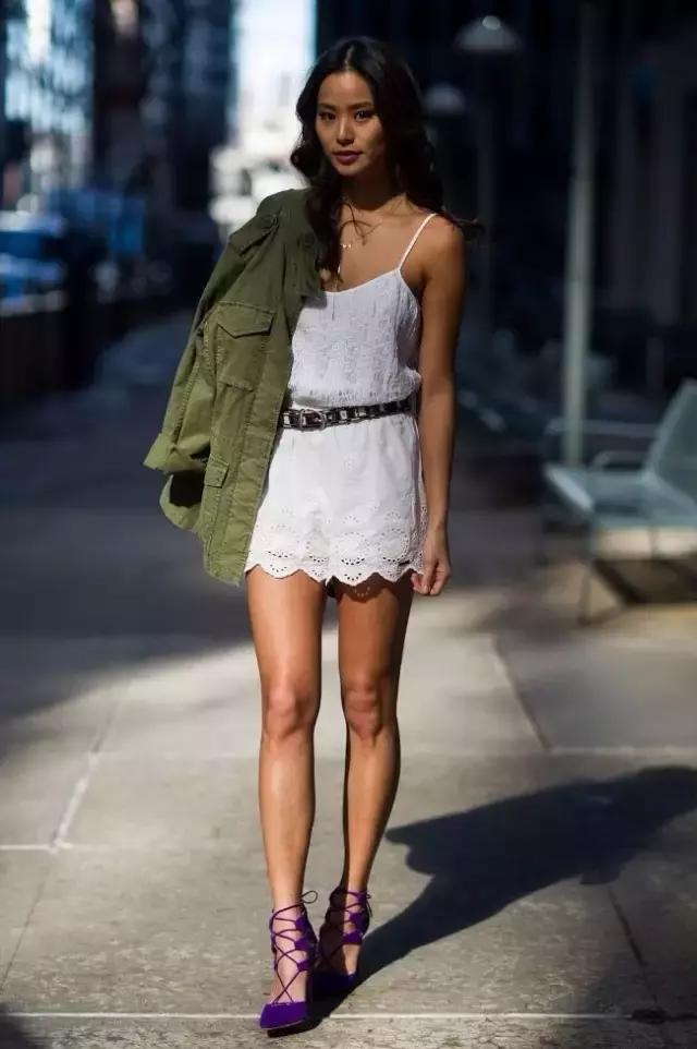 皮肤偏黑的中年男士穿衣搭配,女孩子皮肤黑怎么搭配衣服