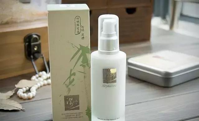 假冒化妆品最新案例,大批化妆品真假