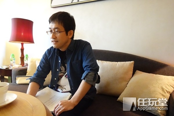 我们在广州活捉了恐怖漫画家伊藤润二