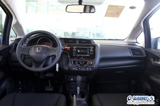 北京现代瑞奕15年手动,现代瑞奕两厢落地价