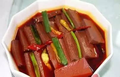 肾病患者怎样预防肾性贫血,肾病贫血吃什么补得快