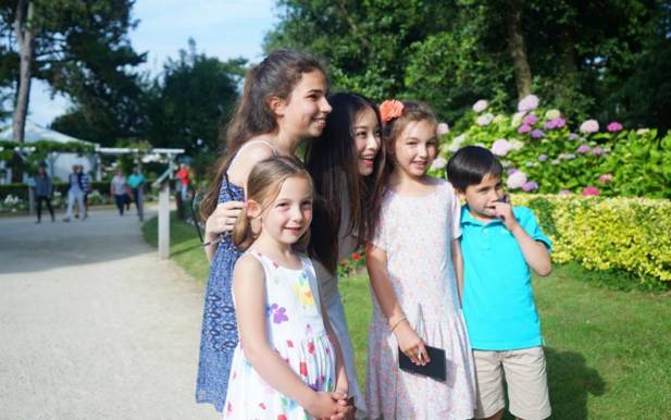 容貌与气质结合,容貌和气质