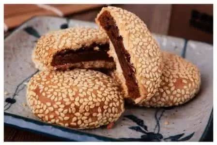 把所有美食都吃完,把所有的美食吃完