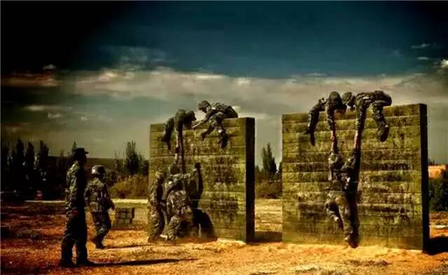 小编带你畅游军校｜第四站：第四军医大学（我们的诗和远方）