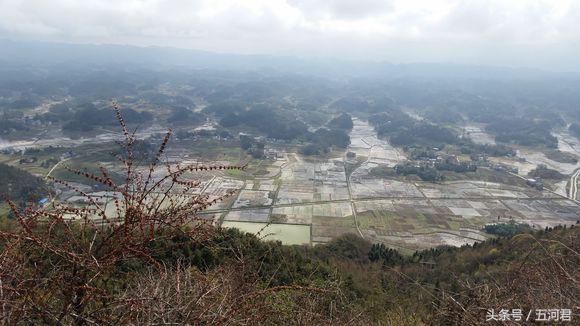 骑着雅马哈踏板摩托车周游世界,骑雅马哈天剑125回家