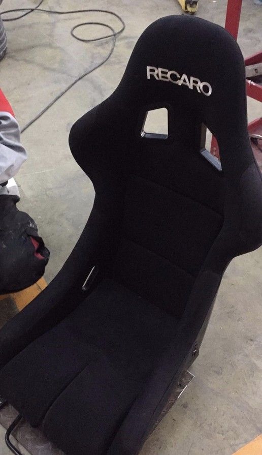 旧宝马改装翻新多少钱,老宝马翻新3系二手