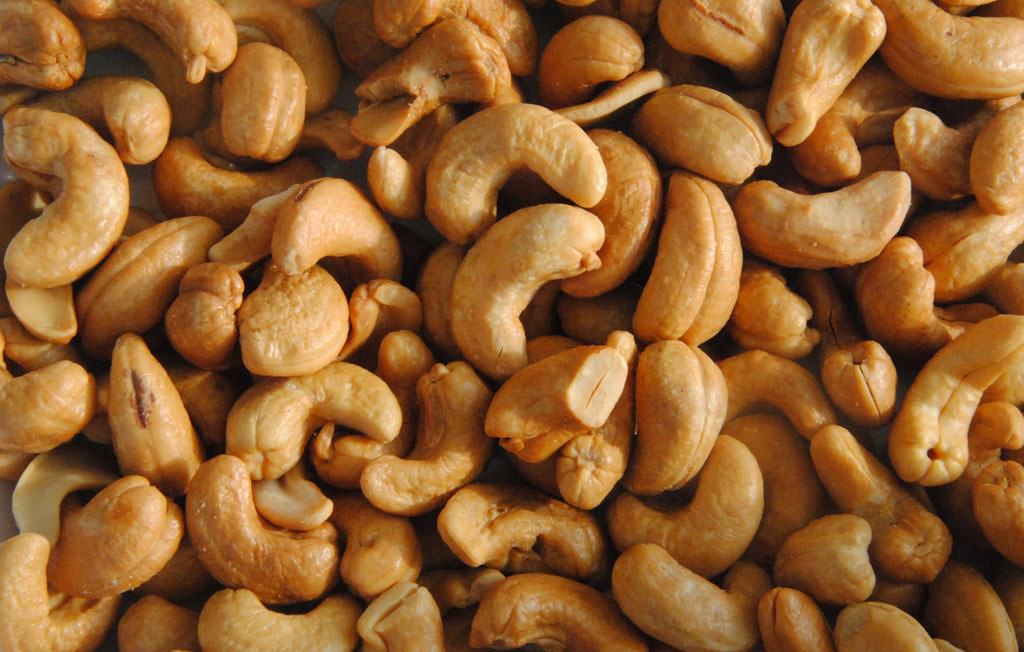 痛风有嘌呤的食物一点都不能碰吗,痛风有症状就要吃药吗