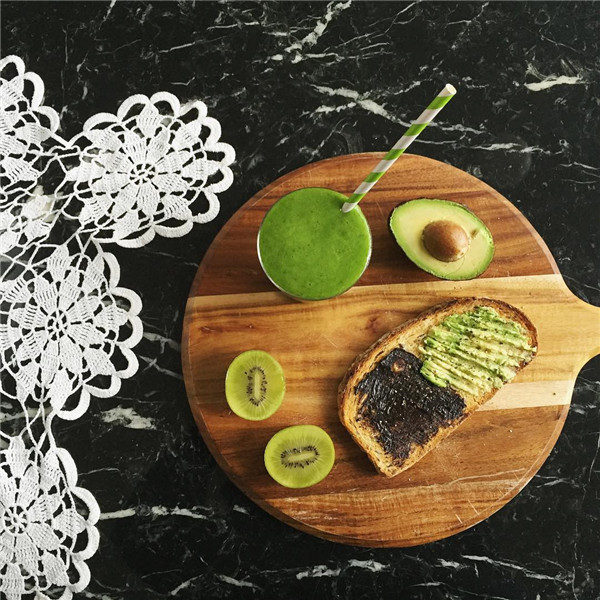 牛油果烤吐司适合当早餐还是晚餐,早上吃牛油果全麦吐司