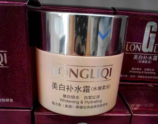 小黑瓶与小棕瓶买哪个,当心你买到的可能是一款假净水壶