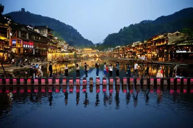 10个适合情侣的目的地，每一个都值得跟他好好走一走