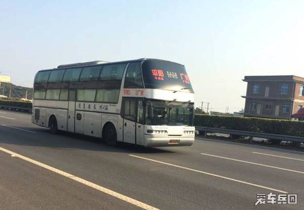 泥头车危险吗,泥头车到底有多可怕