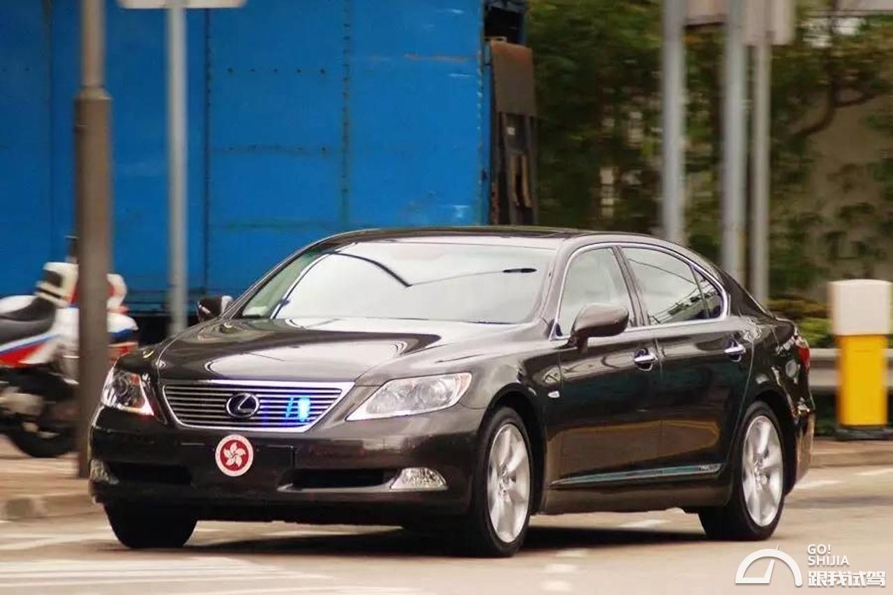 香港的车牌号有多个性,为什么香港车牌那么好看