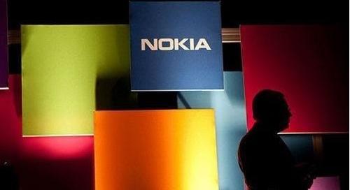 是什么让这家手机公司从“世界之巅”到“无人问津”？