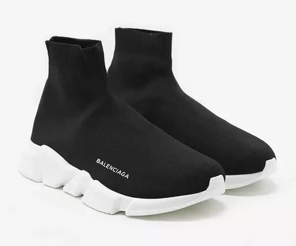 2018最火的4双鞋穿上时髦一整年,全网最火的十双鞋