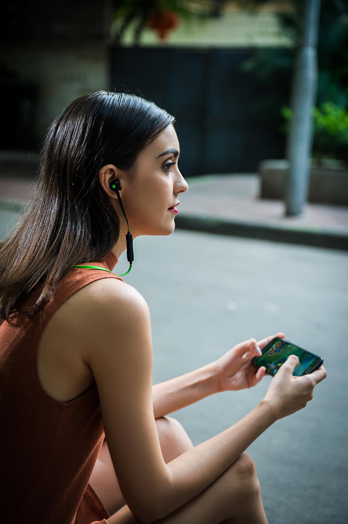 玩王者荣耀一般选什么耳机,想玩王者荣耀可是空间不足