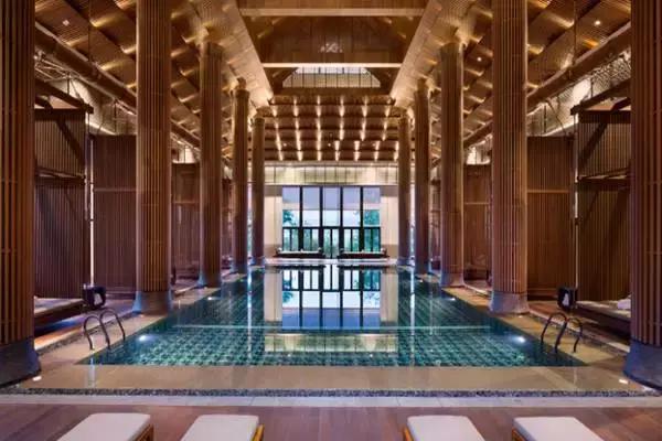 何必去马代，宁波这些美到窒息の无边泳池，就能让你一秒入海，即刻度假