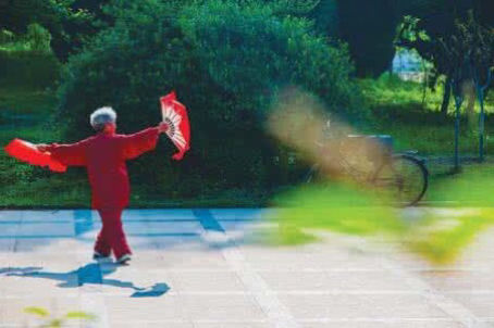 七月的赞歌,七月是首悠扬的赞歌