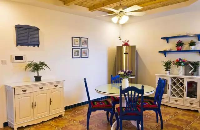 冰箱放客厅如何装饰,原来冰箱还可以这样装饰