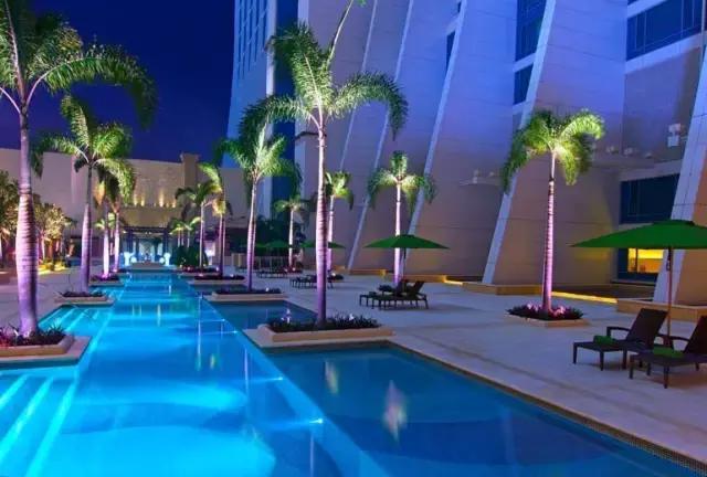 适合海边度假的亲子酒店,八月份适合出游的亲子度假酒店