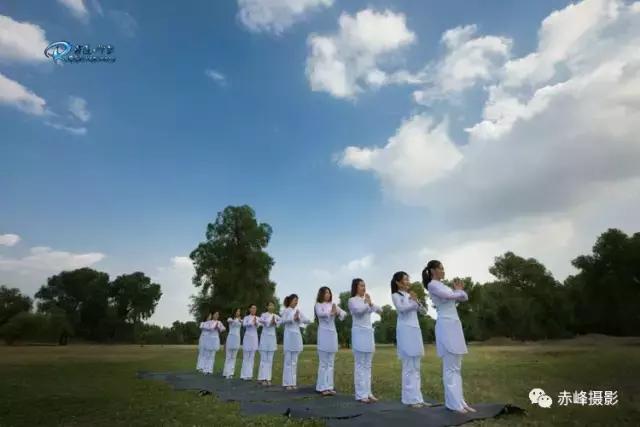 我爱夏日长深度解析,我爱夏日长在线观看