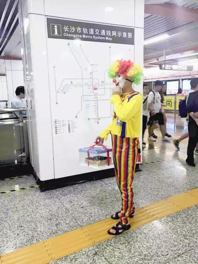 看傻眼了!这样配送蛋糕的店,全长沙只有这一家!