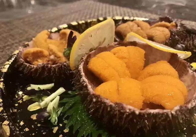 百家湖cbd,百家湖开放式美食街