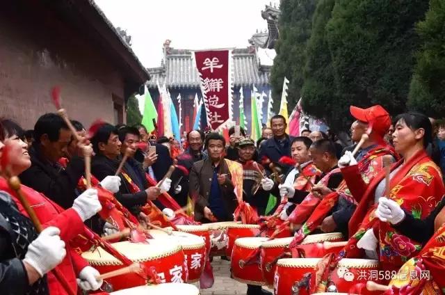 洪洞大槐树民歌问我祖先在何处,问祖先何处来山西洪洞大槐树歌曲