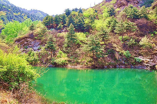 河北省宝贝最多的县城,有一个宝贝差点被日寇偷走,现有座神山叫猪山