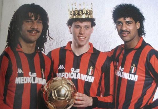 ac米兰荷兰三剑客进球集锦,荷兰三剑客时期的米兰的主教练