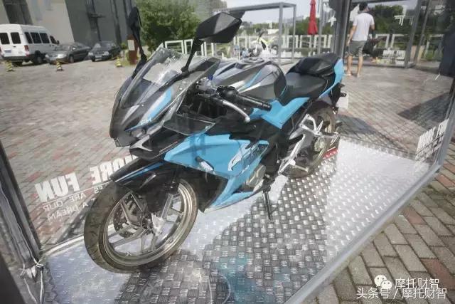 街车摩托车性价比新手入门车推荐,街车摩托入门推荐8000左右