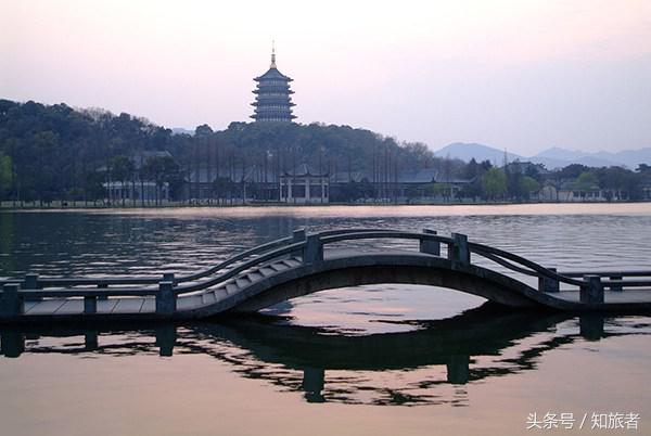 鼓浪屿为什么被列入世界文化遗产 (鼓浪屿至嵩屿码头时间表及票价)