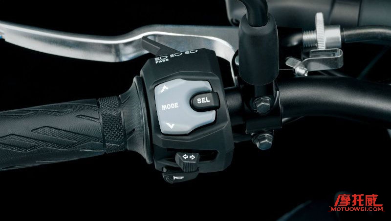 摩托车的电子辅助真的重要吗,摩托车辅助系统使用方法