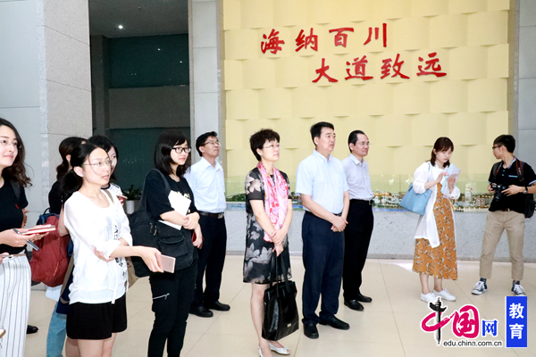 服务国家战略服务实体经济,地方高校服务地方经济社会发展