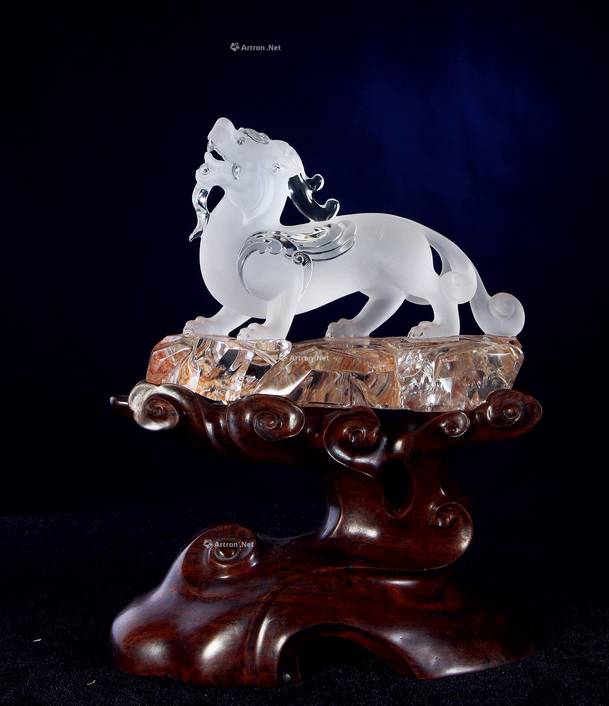 50件大师水晶佳作将要亮相金陵岁月鎏晶东海水晶拍卖会即将开拍