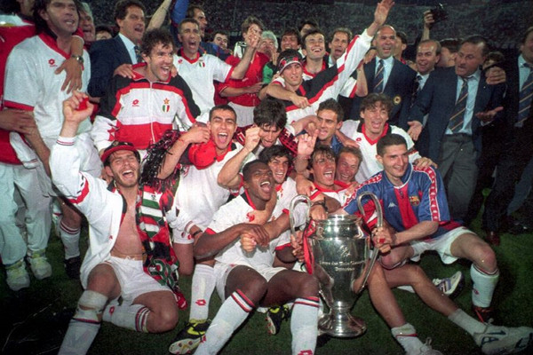 ac米兰荷兰三剑客进球集锦,荷兰三剑客时期的米兰的主教练