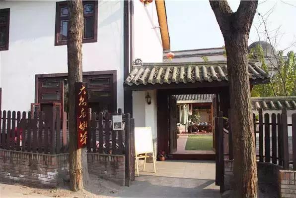 酷暑难耐？一起“约泡”吧！