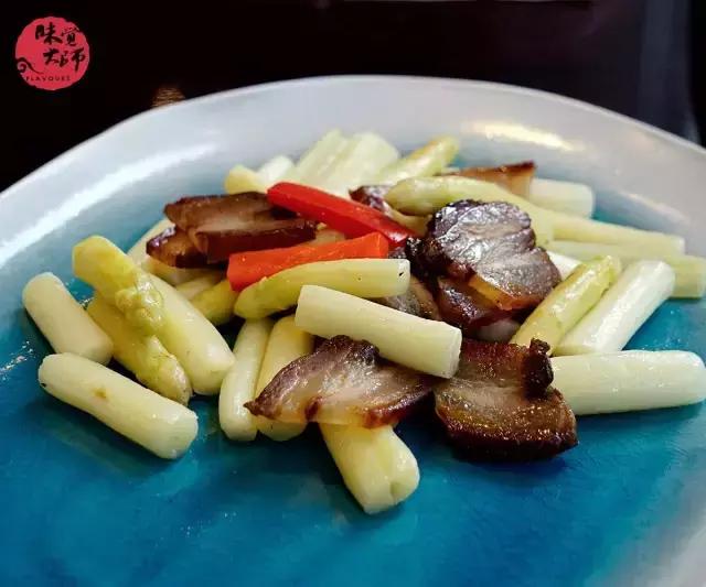 白芦笋季娇嫩可口，怎样才能吃到